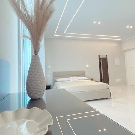 Meligrana Central Rooms Tropea Bagian luar foto