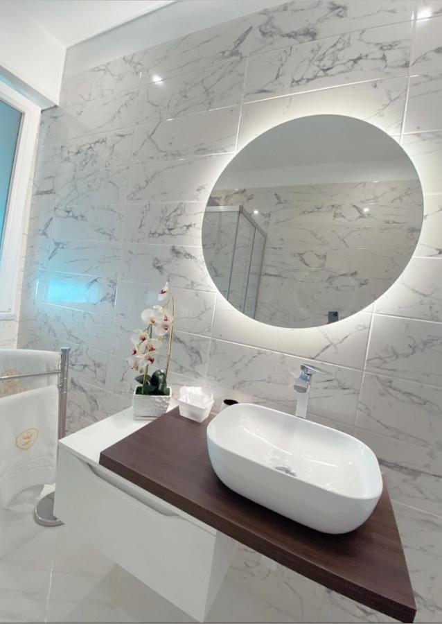 Meligrana Central Rooms Tropea Bagian luar foto